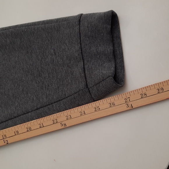 Russell Sweatpants - Size L - Phone Pocket - Picture 9 of 10